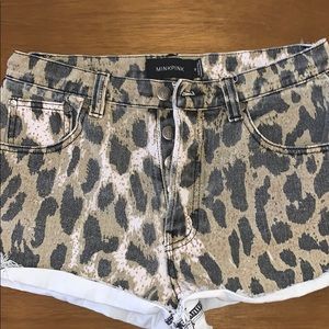 Minkpink Animal Print Denim Shorts (size M)